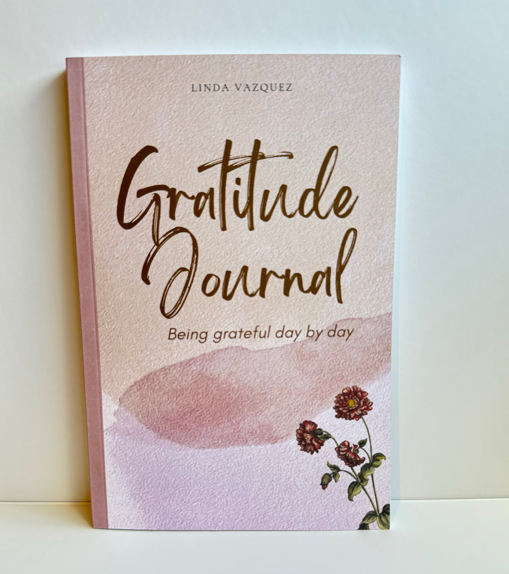 Gratitude Journal -Being grateful day by day (Paperback)